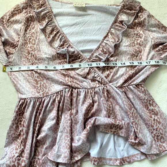 Love Peach Live Sleeve Ruffled Peplum Blouse Top - Picture 5 of 11